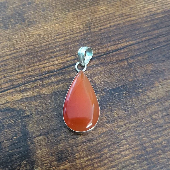 VGUC Vintage Carnelian Pendant - Picture 2 of 4